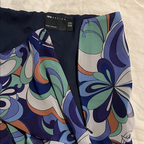 ASOS Groovy Patterned Set - Picture 13 of 13